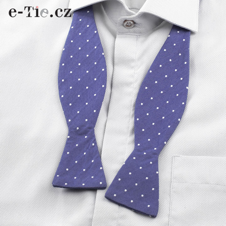 Motýlek Cornflower White Dots